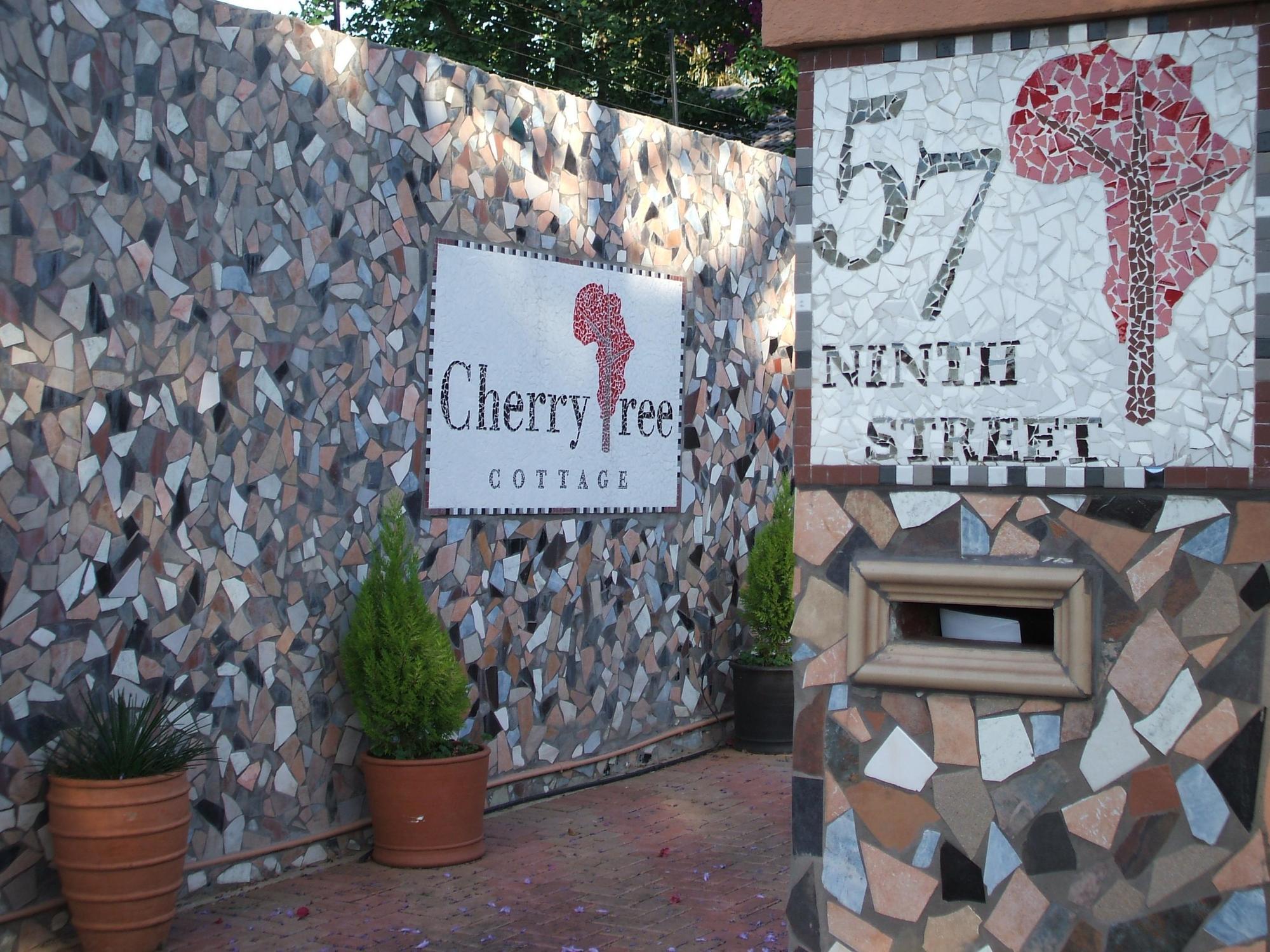 Cherry Tree Cottage B&B Linden Йоганнесбурґ Екстер'єр фото