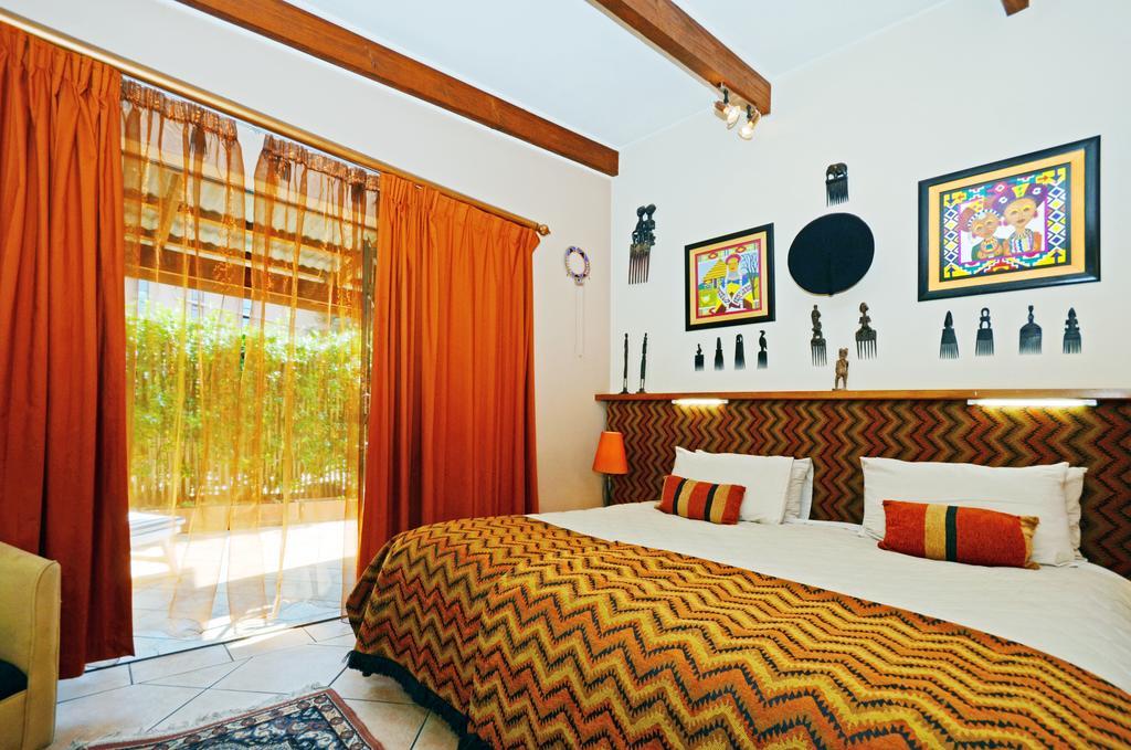 Cherry Tree Cottage B&B Linden Йоганнесбурґ Екстер'єр фото
